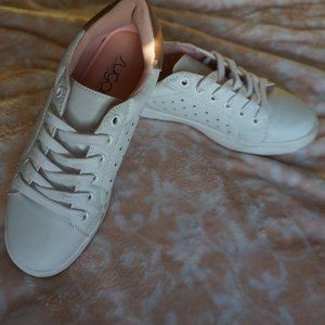 Sugar Memory Foam Tennis Shoes for Women